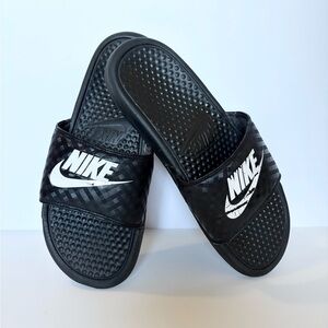 Nike Youth Black and White Slide Sandals size 7